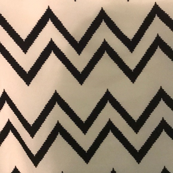 Chevron Dress - Picture 2 of 6